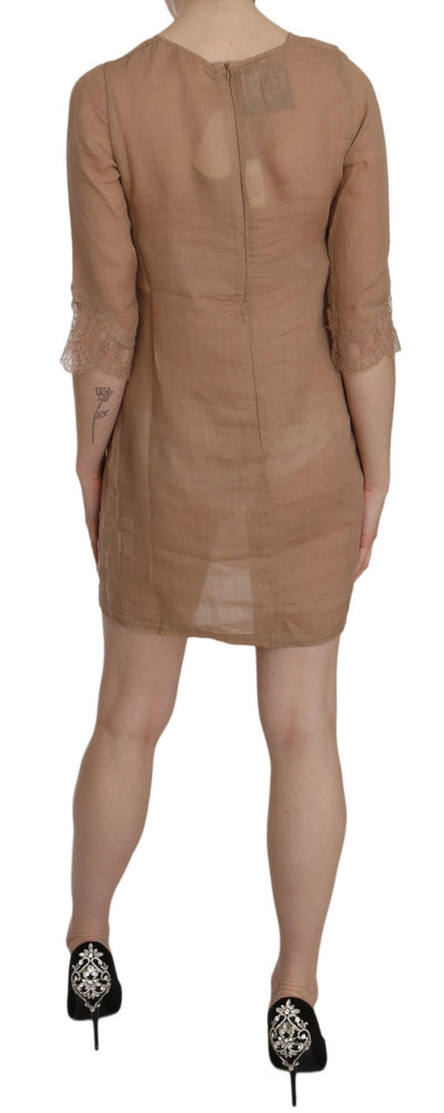 PINK MEMORIES Braunes 3/4-Ärmel-Shift-Minikleid mit Rundhalsausschnitt