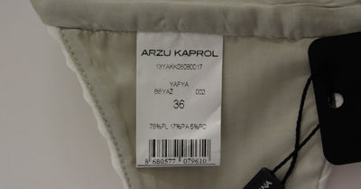 Arzu Kaprol Weiße Lashes Offene Rückenweste Jacke