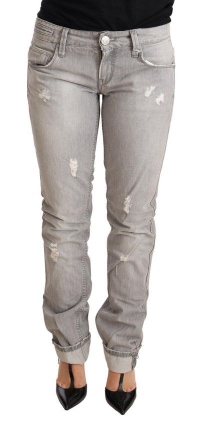 Acht Graue zerfledderte Baumwolle Slim Fit gefalteter Saum Frauen Denim Jeans