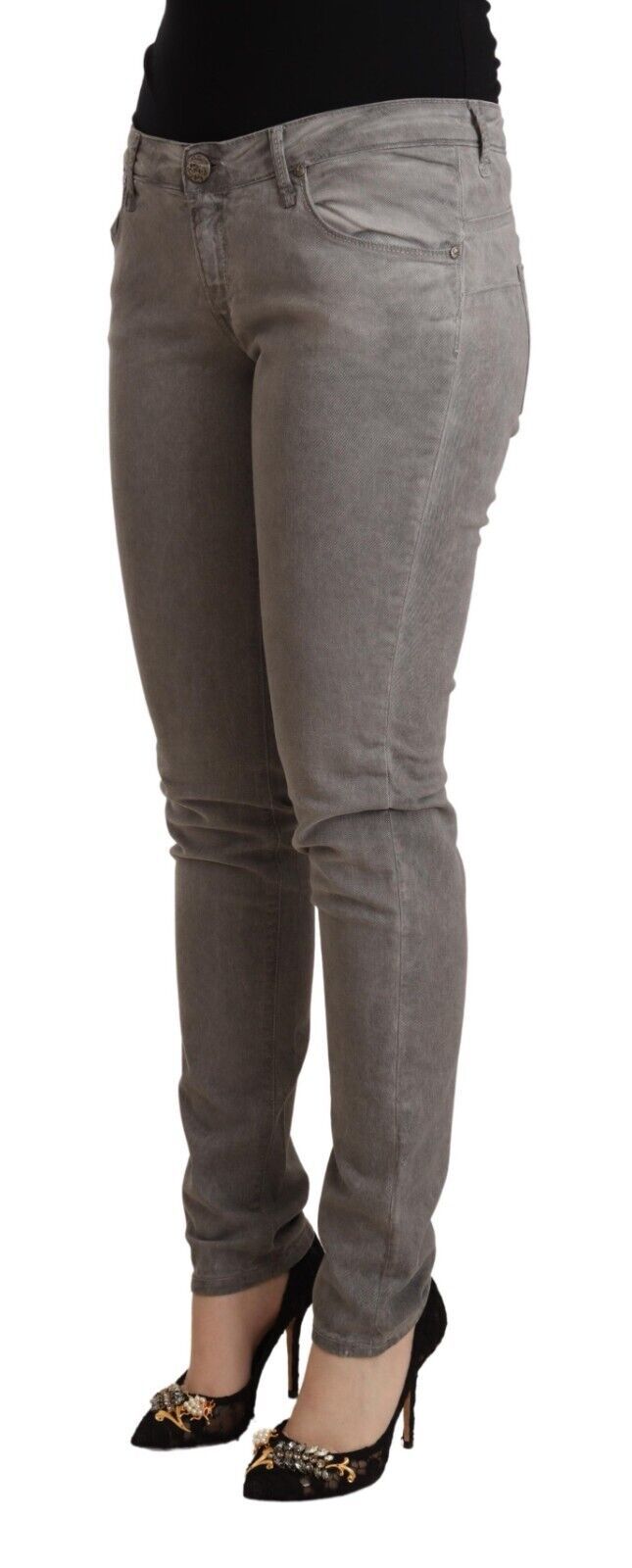 Acht Graue Baumwolljeans mit niedriger Taille und Push-up-Denim