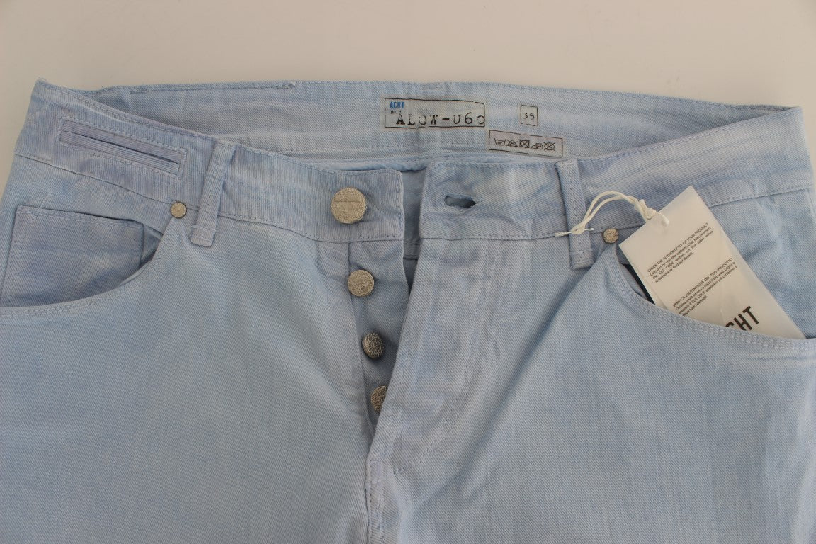 Acht Blaue Baumwoll-Stretch-Jeans mit niedriger Taille