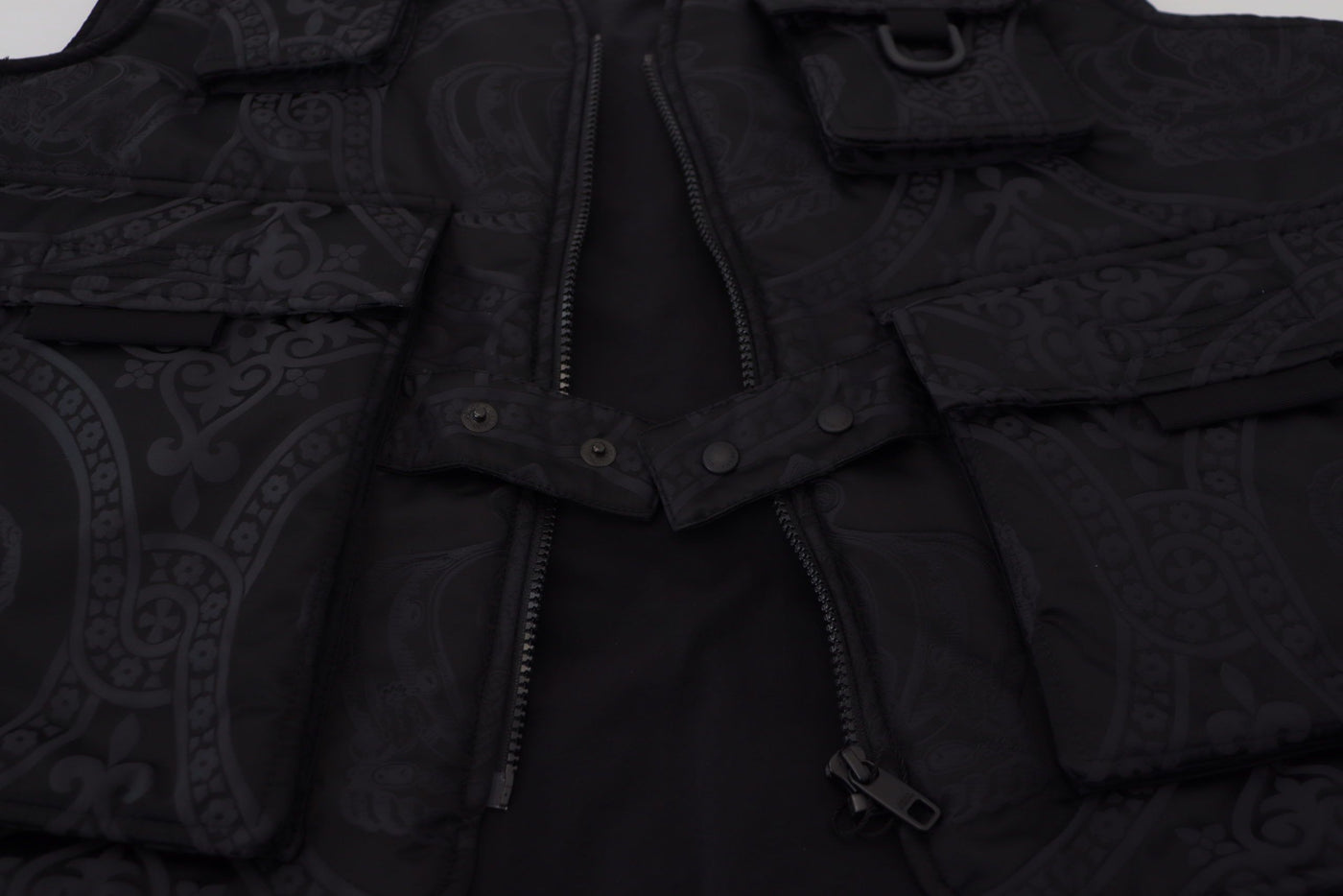 Dolce & Gabbana Schwarze ärmellose Jacke aus Nylon mit Reißverschluss
