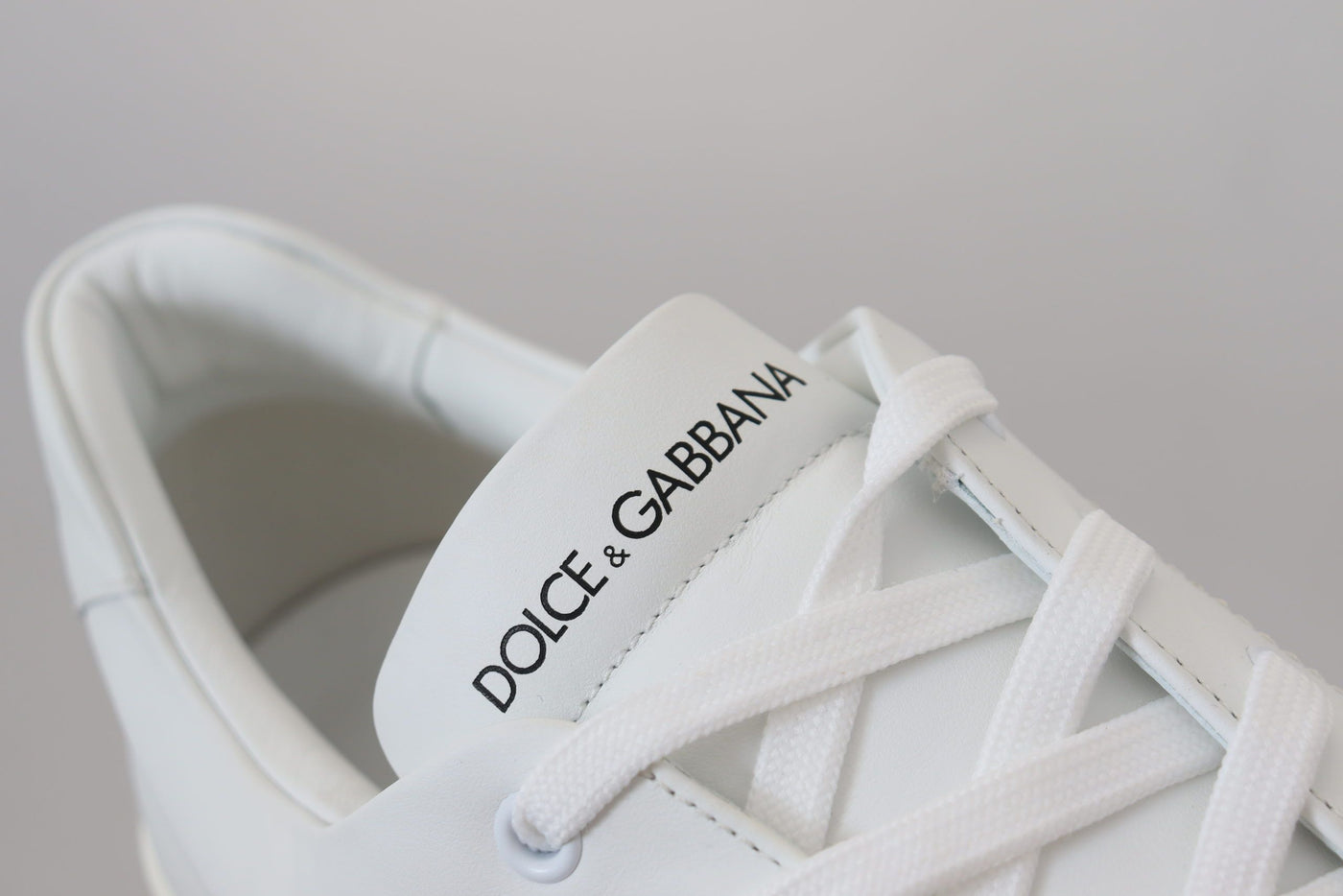Dolce & Gabbana Weißes Leder DG Logo Casual Turnschuhe Schuhe