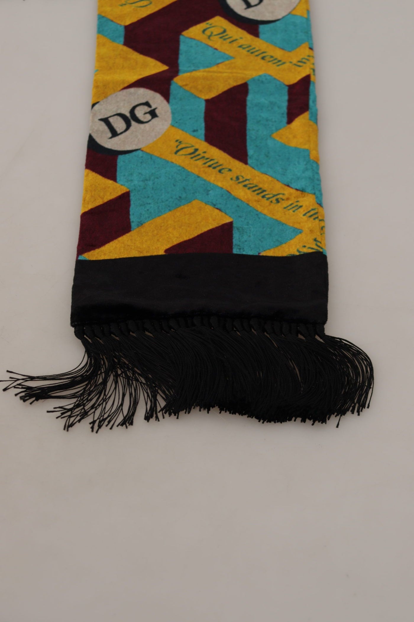 Dolce & Gabbana Multicolor DG Logo Print Schal Wrap Fransenschal