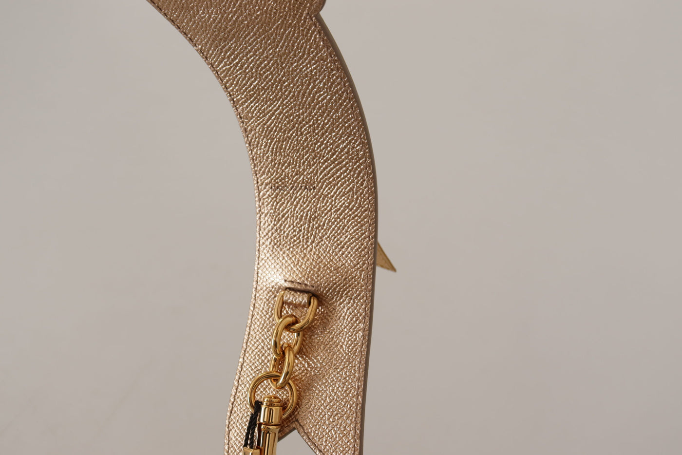 Dolce & Gabbana Gold Leder LOVE Patch Tasche Schulterriemen