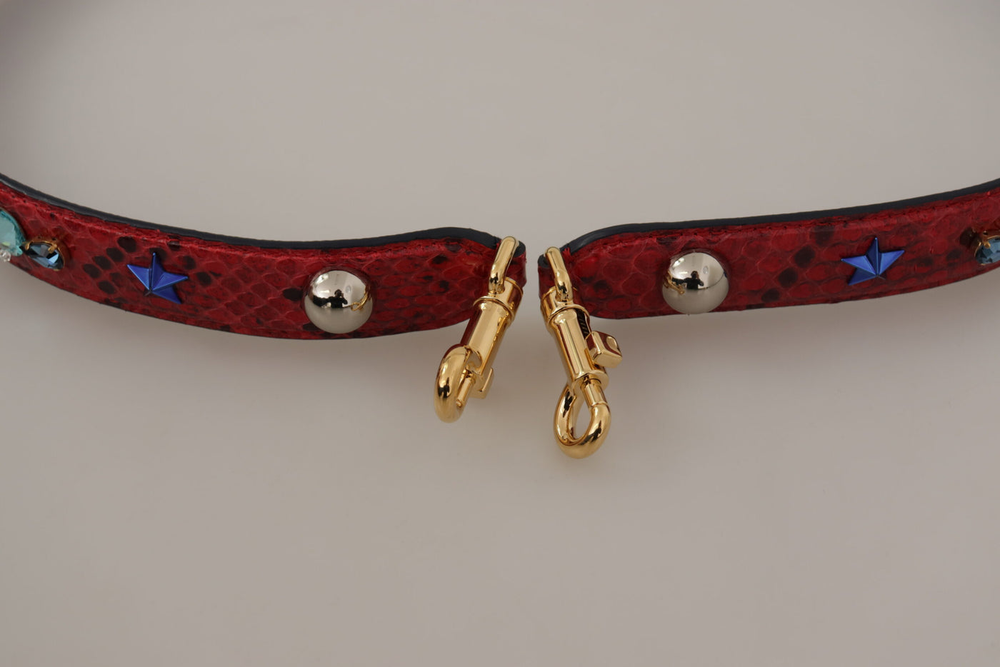 Dolce & Gabbana Rotes exotisches Leder mit Kristallen Schulterriemen