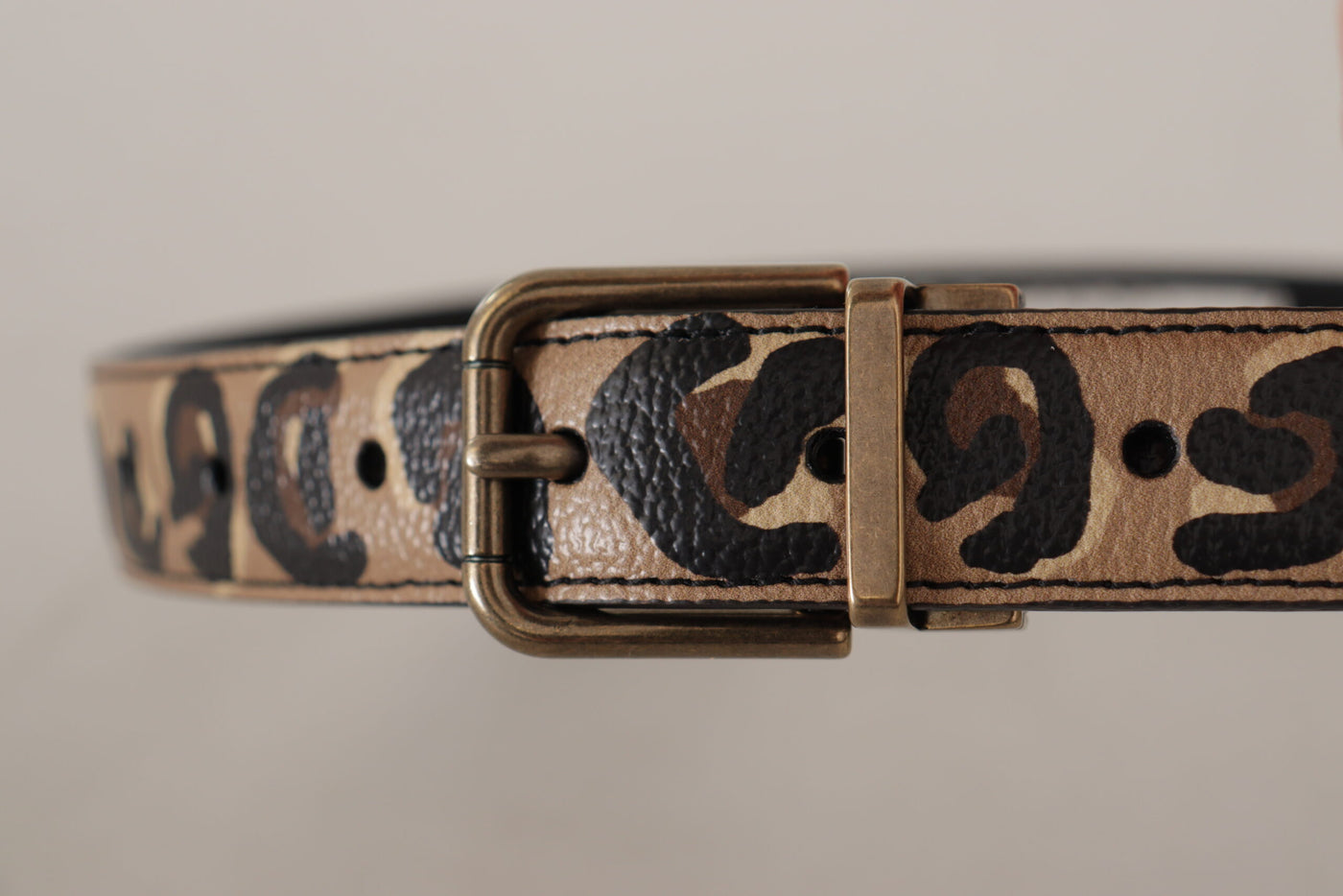 Dolce & Gabbana Brauner Ledergürtel mit Leopardenmuster und bronzefarbener Metallschnalle