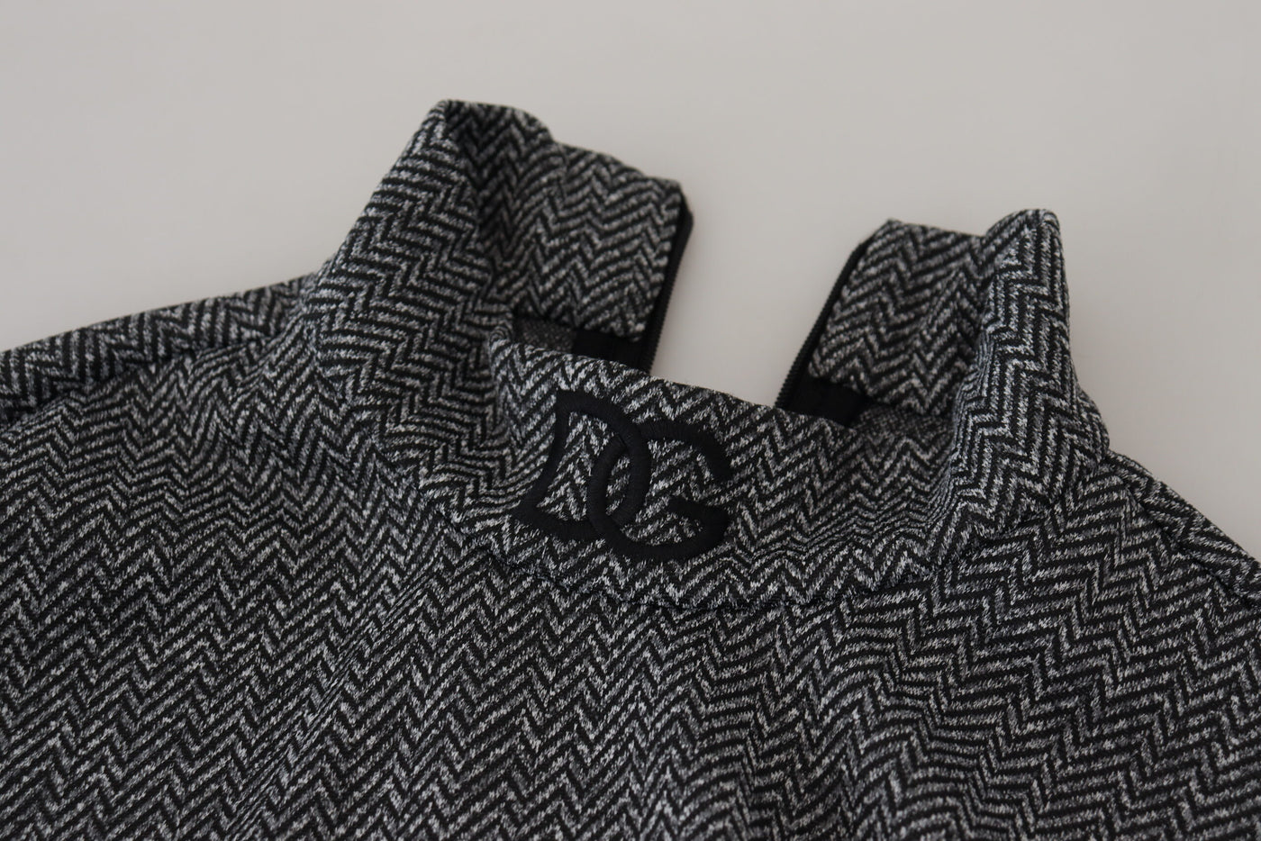 Dolce & Gabbana Dunkelgrauer Nylon-Rollkragenpullover