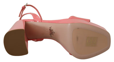 Prada Rosa Lacksandalen Knöchelriemenabsatz Sandale