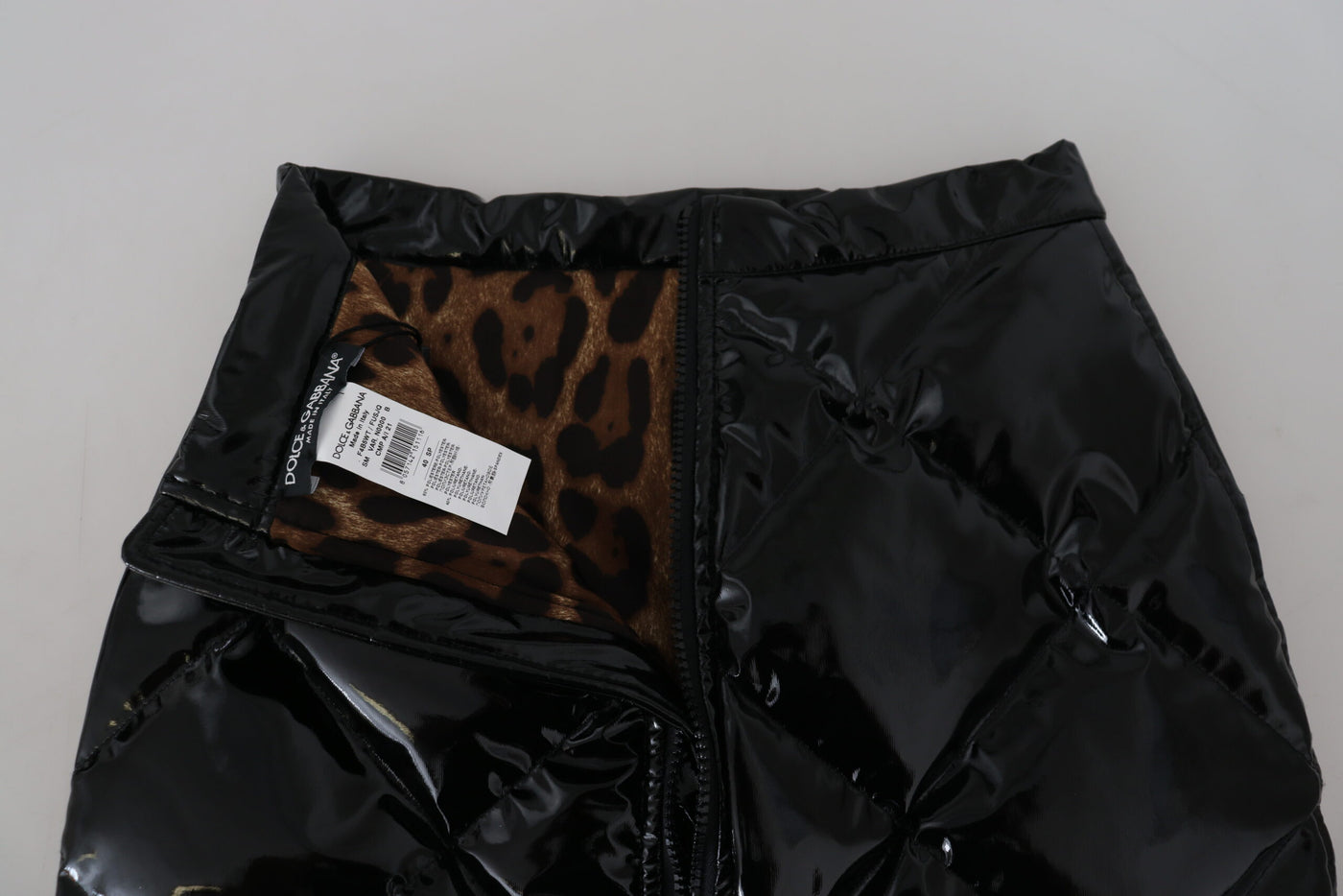 Dolce & Gabbana Glänzender schwarzer Minirock mit hoher Taille in A-Linie