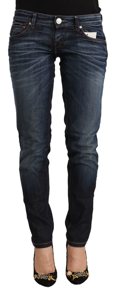 Acht Blaue Skinny Denim Jeans aus gewaschener Baumwolle mit niedriger Taille