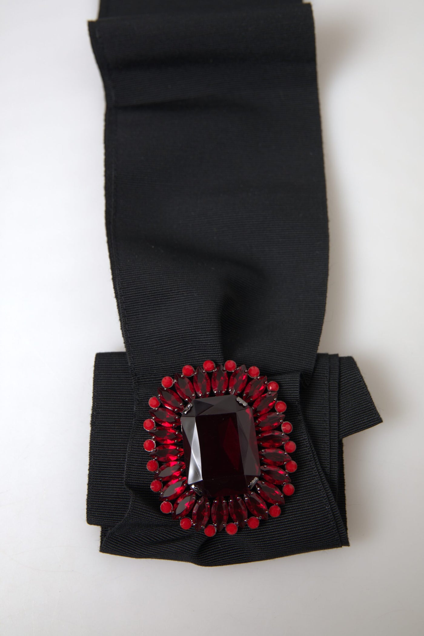 Dolce & Gabbana Schwarzer Kristall-Messing-Gürtel mit breiter Taille für die Startbahn