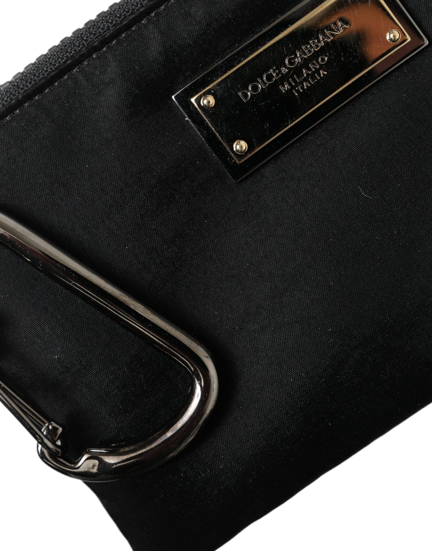 Dolce & Gabbana Schwarzes Nylon Logo Plaque Schlüsselanhänger Tasche Clutch