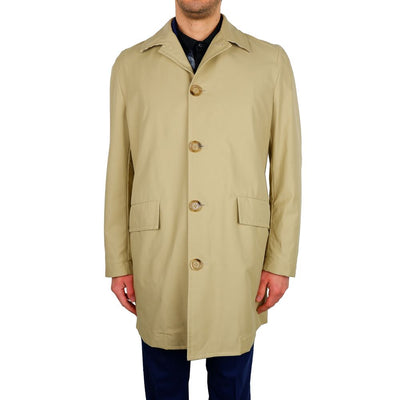 Aquascutum Eleganter beigefarbener Trenchcoat - ein Klassiker im Kleiderschrank