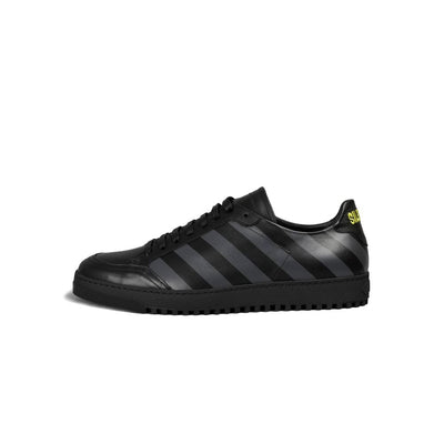Off-White Schwarzes Kalbsleder Damen Sneaker