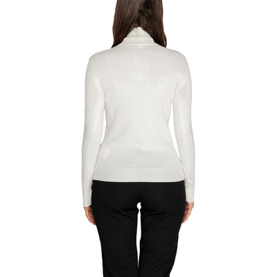 Guess Weißer Viskose-Rollkragenpullover