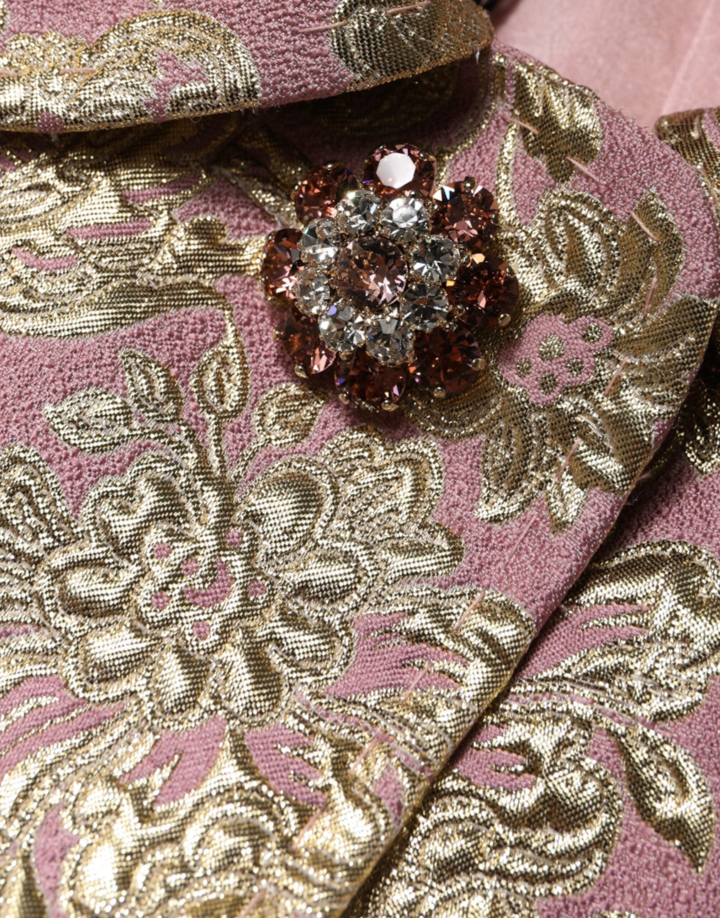 Dolce & Gabbana Metallischer Rosa-Gold-Jacquard-Juwel-Knopf-Mantel Jacke