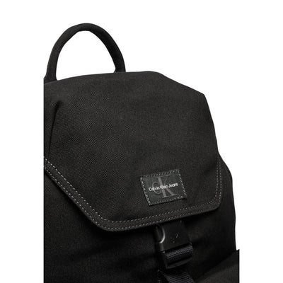 Calvin Klein Jeans Schwarzer Rucksack aus recyceltem Polyester