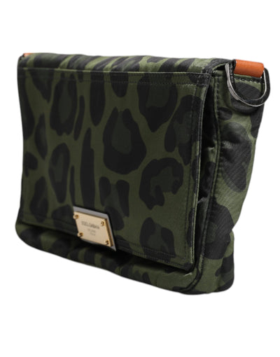 Dolce & Gabbana Grüne Nylon Leopard Print Shell Messenger Crossbody Tasche