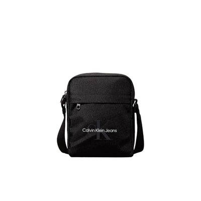 Calvin Klein Jeans Schwarze Messenger-Tasche aus recyceltem Polyester