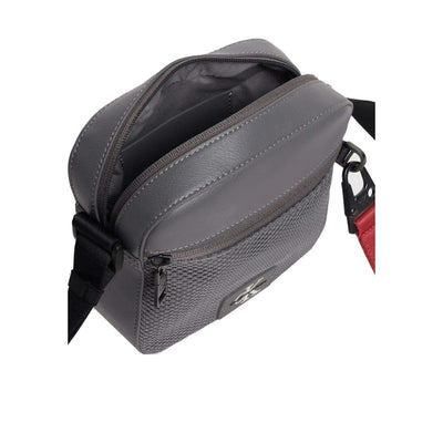 Calvin Klein Jeans Graue Messenger-Tasche aus recyceltem Polyester