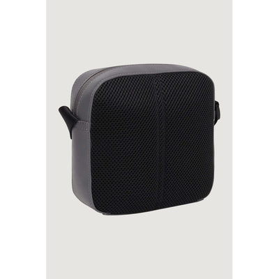 Calvin Klein Jeans Graue Messenger-Tasche aus recyceltem Polyester