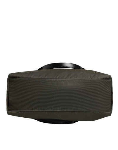 Dolce & Gabbana Militärische grüne Nylon-Schulterriemen-Tragetasche