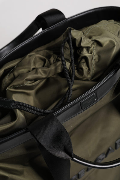Dolce & Gabbana Militärische grüne Nylon-Schulterriemen-Tragetasche