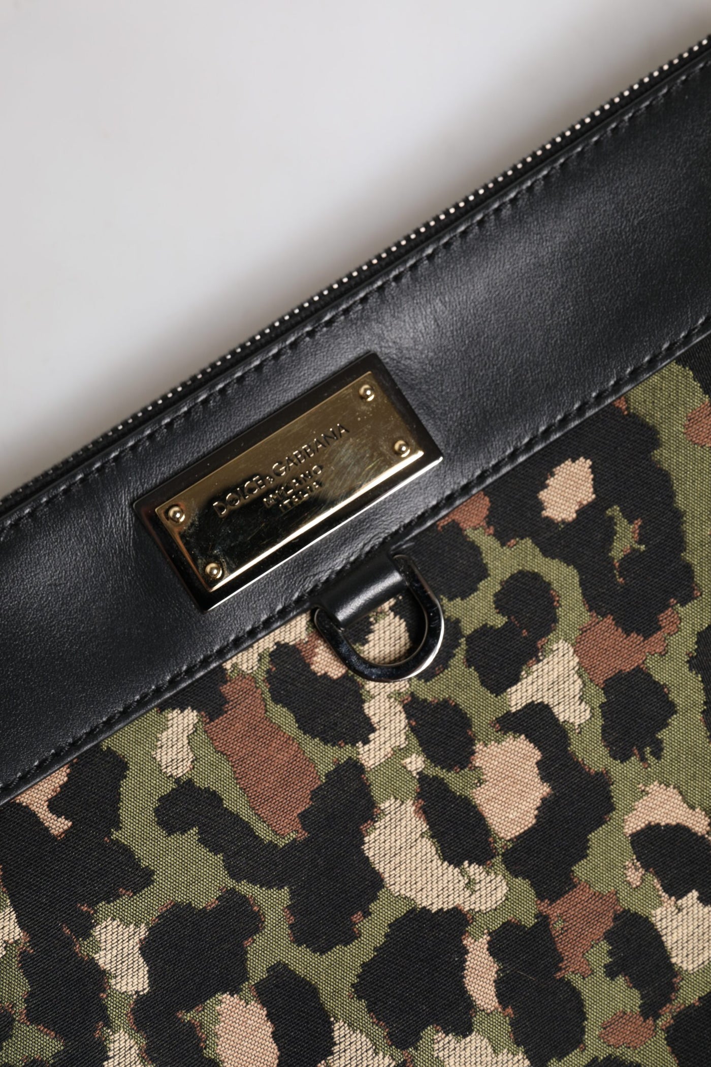 Dolce & Gabbana Multicolor Leopard Jacquard Print Logo Plaque Pouch Tasche