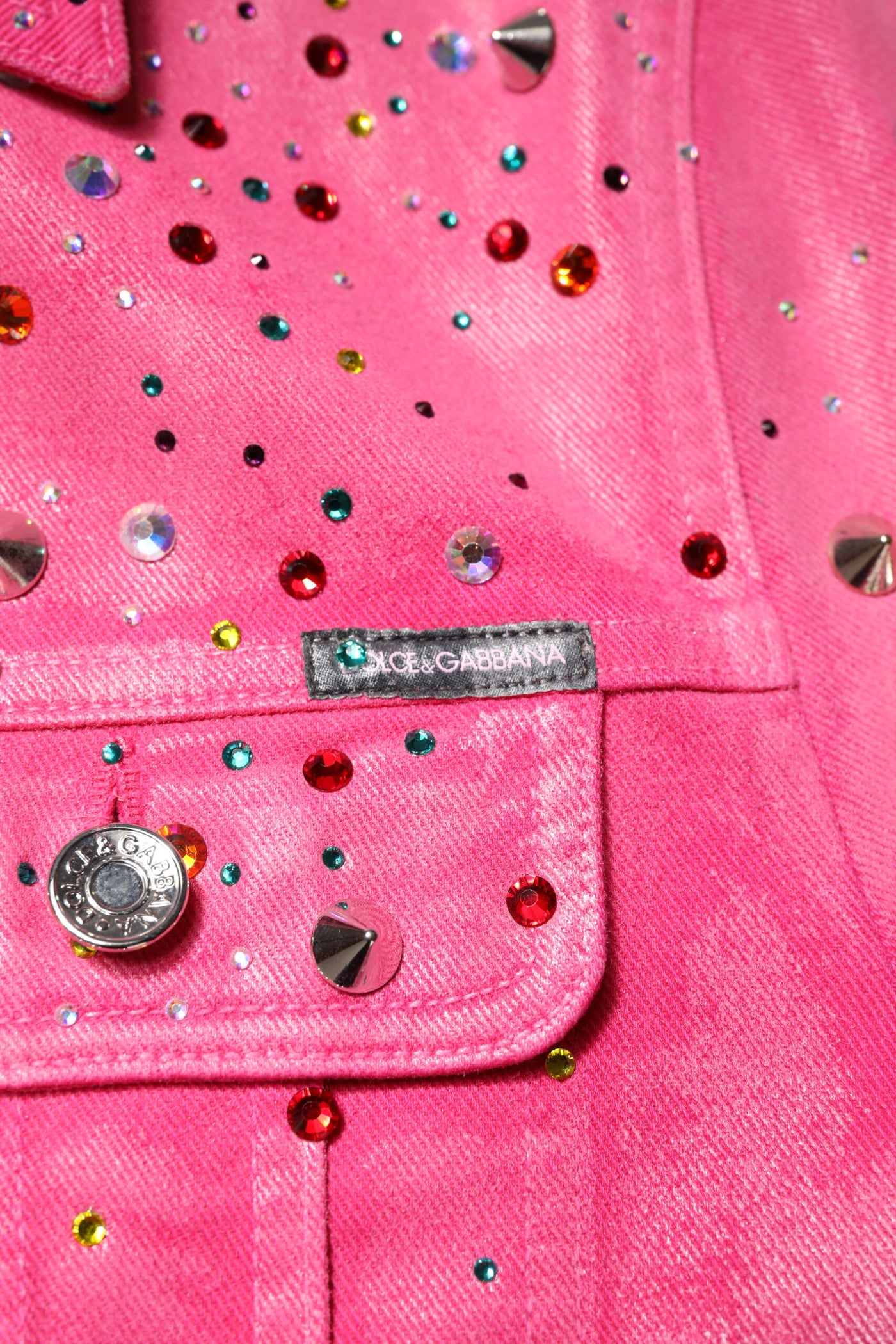 Dolce & Gabbana Rosa kristallverzierte Baumwoll-Denimjacke