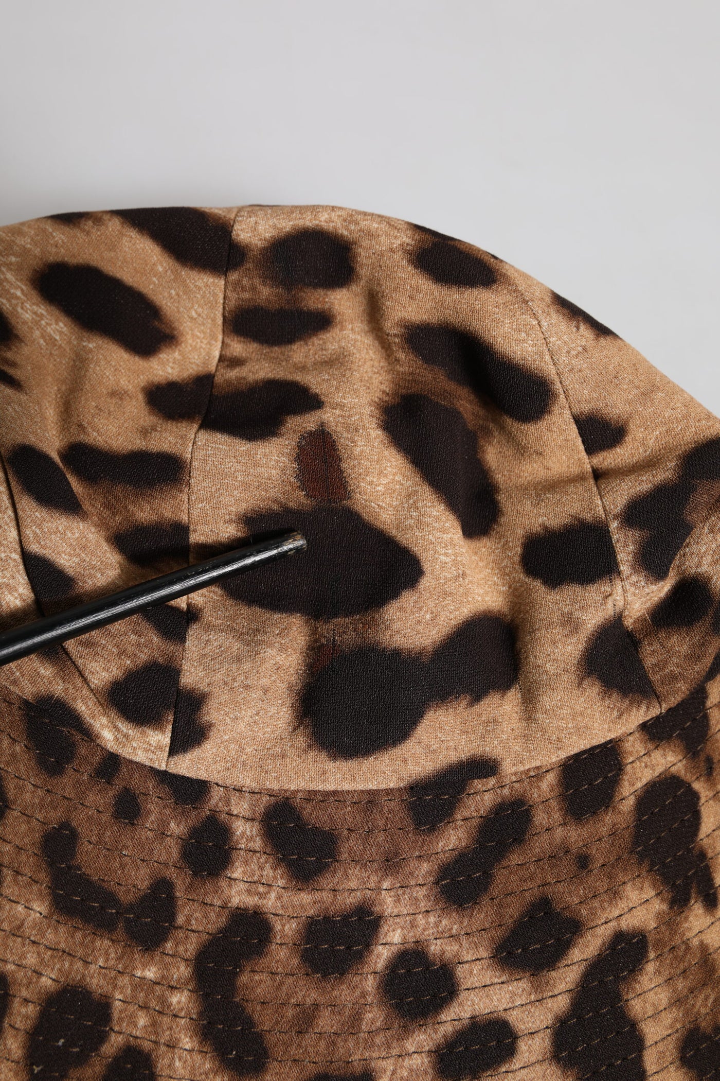 Dolce & Gabbana Brauner Leopard Viskose Frauen Eimer Hut