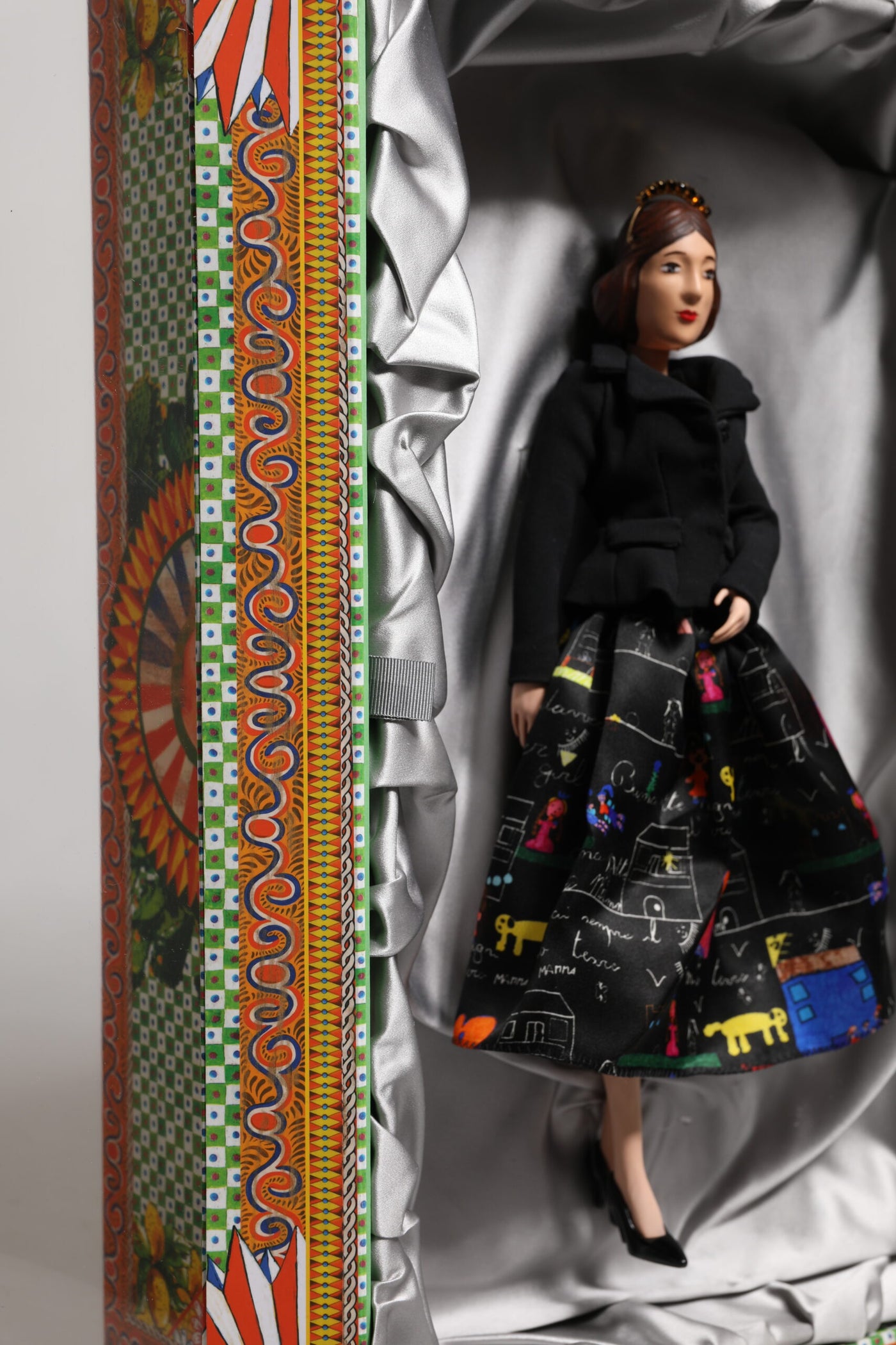 Dolce & Gabbana Schwarzes Kleid Keramik Porzellan Mode Leder Sizilien Puppen