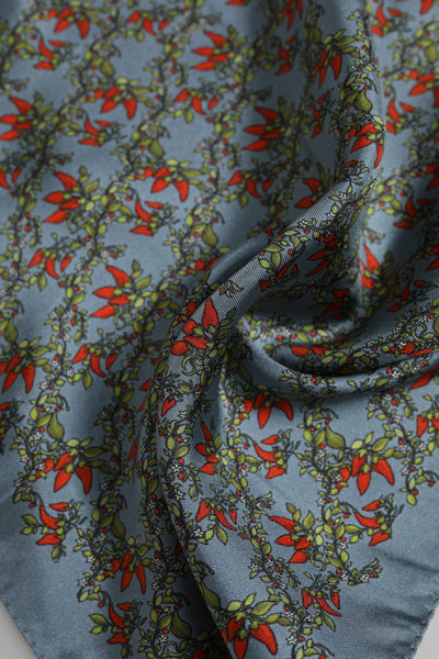 Dolce & Gabbana Grauer Chilis Seidenschal Quadratisch Herren Foulard Schal