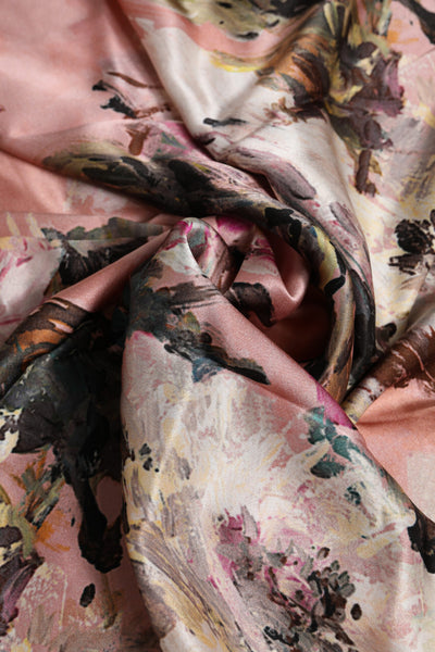 Dolce & Gabbana Rosa Seidenschal mit Blumenmuster und quadratischem Foulard