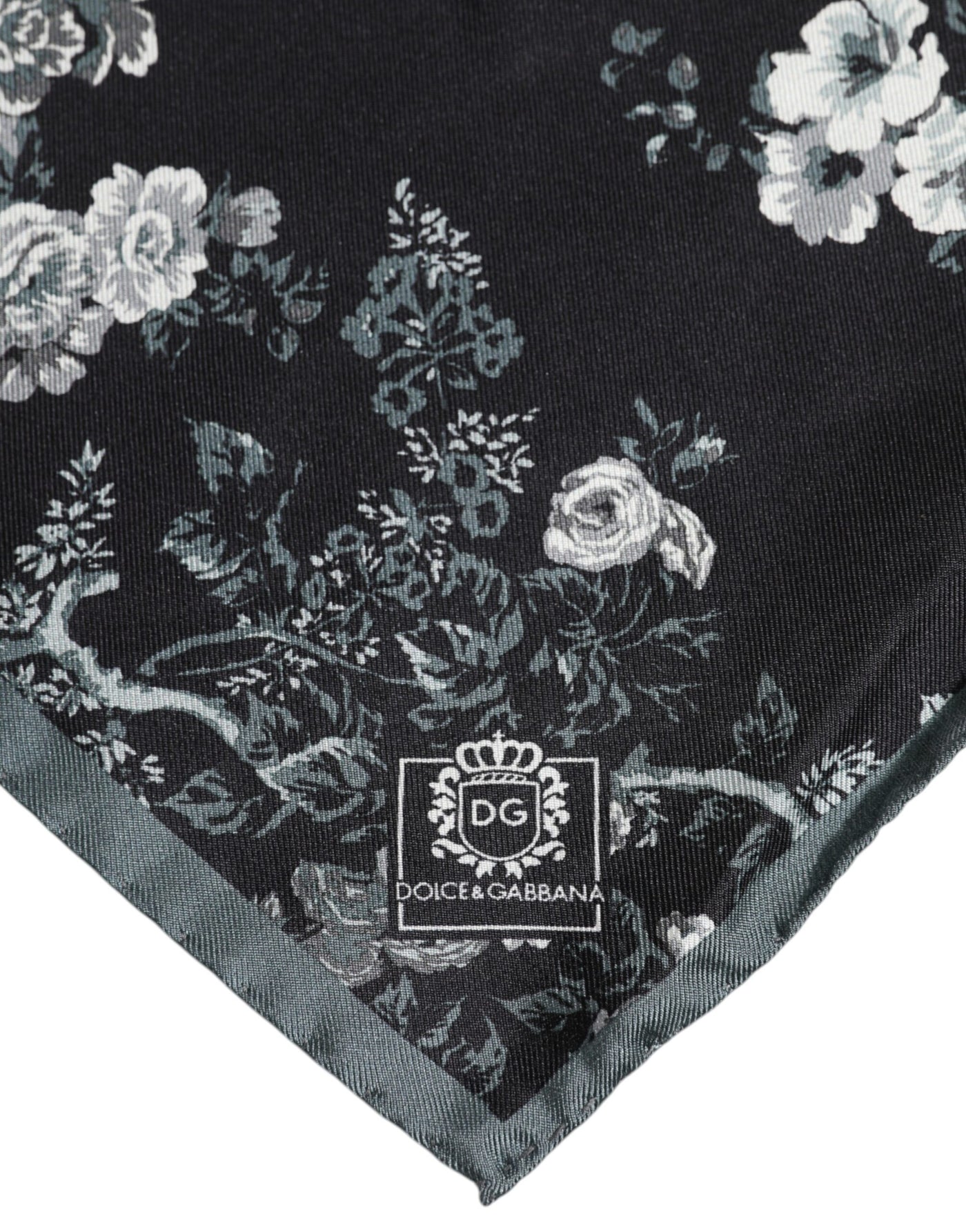 Dolce & Gabbana Schwarzer geblümter quadratischer Seidenfoulardschal