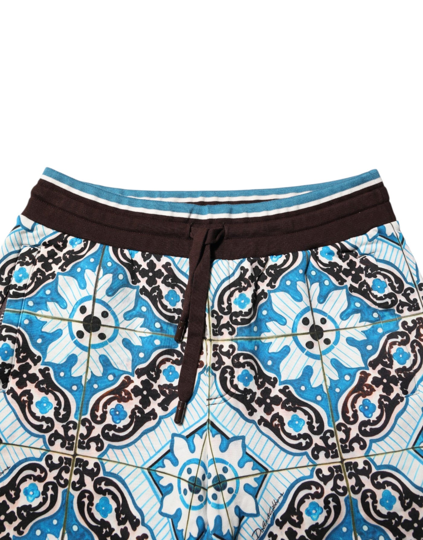 Dolce & Gabbana Bermudashorts mit Maiolica-Druck aus Baumwolle in mehreren Farben