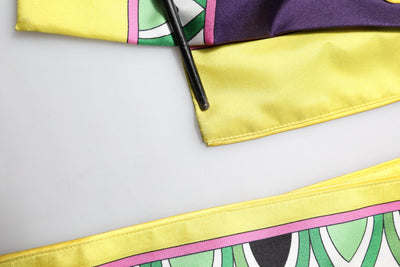 Dolce & Gabbana Blauer Seidenmantel mit Blumenmuster und langen Ärmeln zum Wickeln