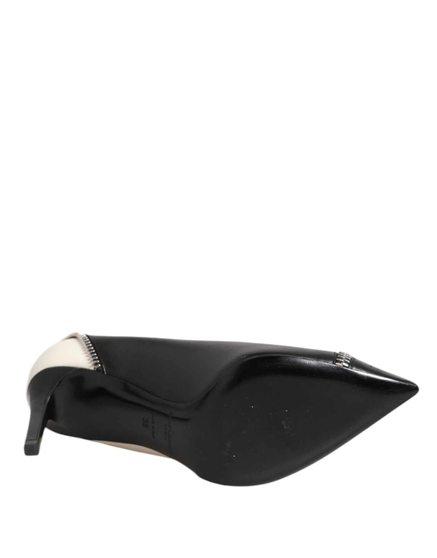 Saint Laurent Weißes Schwarzes Leder Spitz zulaufende Absätze Schuhe