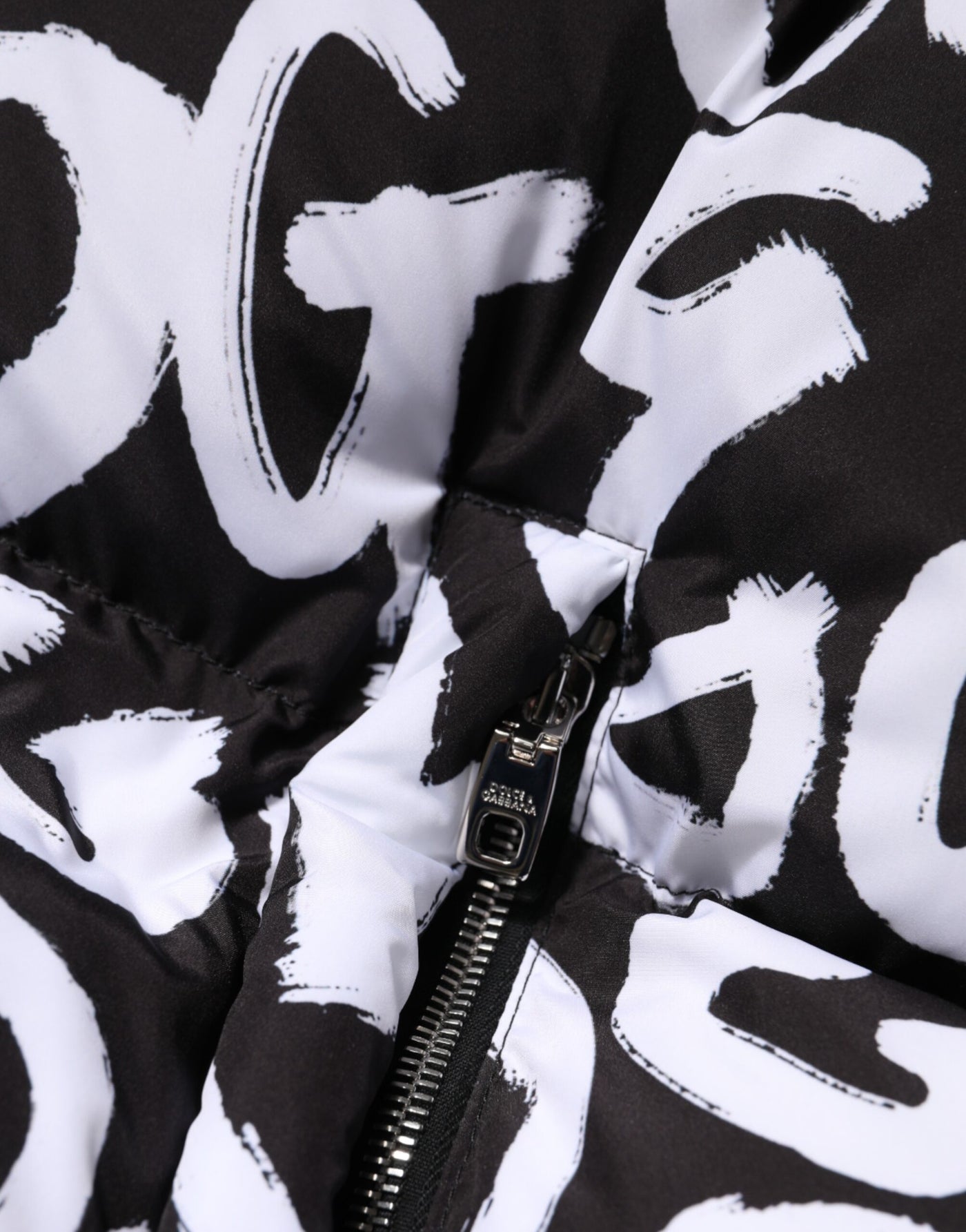 Dolce & Gabbana Schwarz Weiß DG Mania Langer Mantel mit Kapuze Jacke