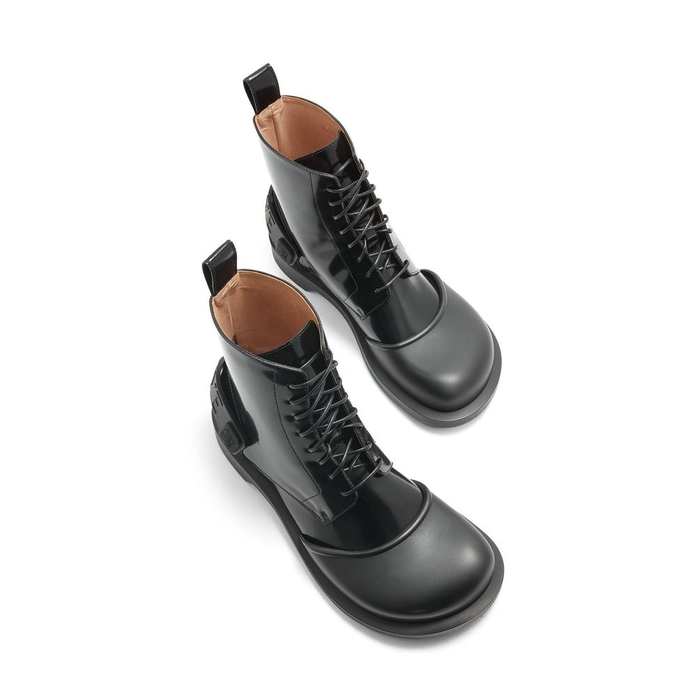 Loewe Schnürstiefel aus Leder