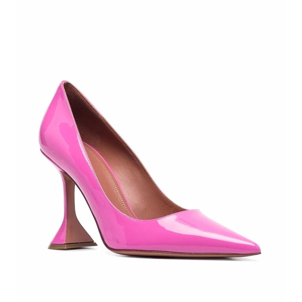 Amina Muaddi Ami Pumps aus Lackleder