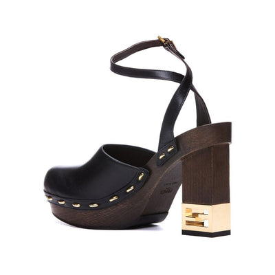Fendi Leder Pumps mit dekorativem Absatz