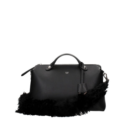 Fendi Schwarze Leder Umhängetaschen