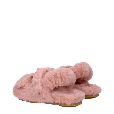 Max Mara Flache Sandalen mit rosa Fell