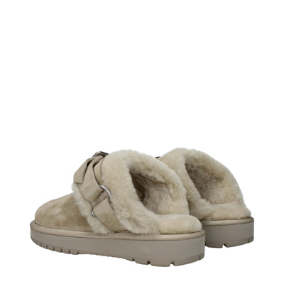 Burberry Grüne Lederpantoffeln Sandalen