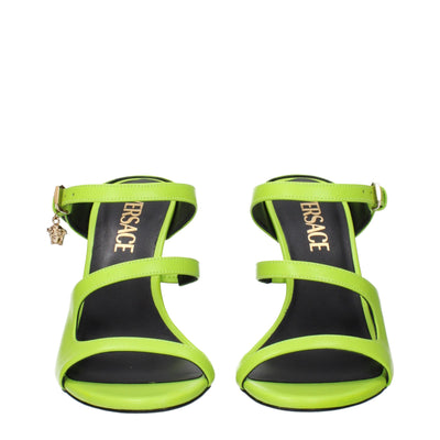 Versace Grüne Leder Stiletto Heels Sandalen