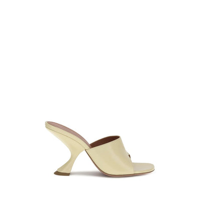 Amina Muaddi Taylor-Sandalen