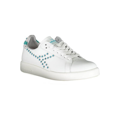 Diadora Sneaker aus weißem Stoff