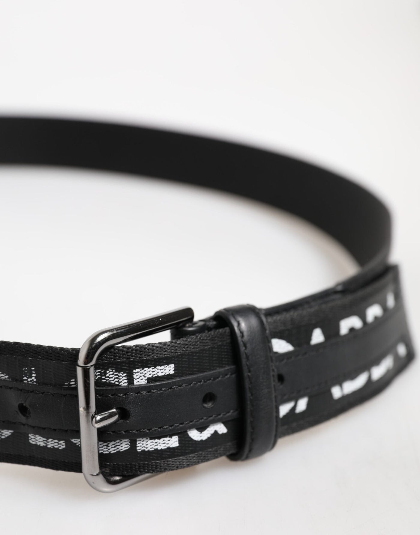 Dolce & Gabbana Schwarzer Polyester-Leder-Gürtel mit Metallschnalle