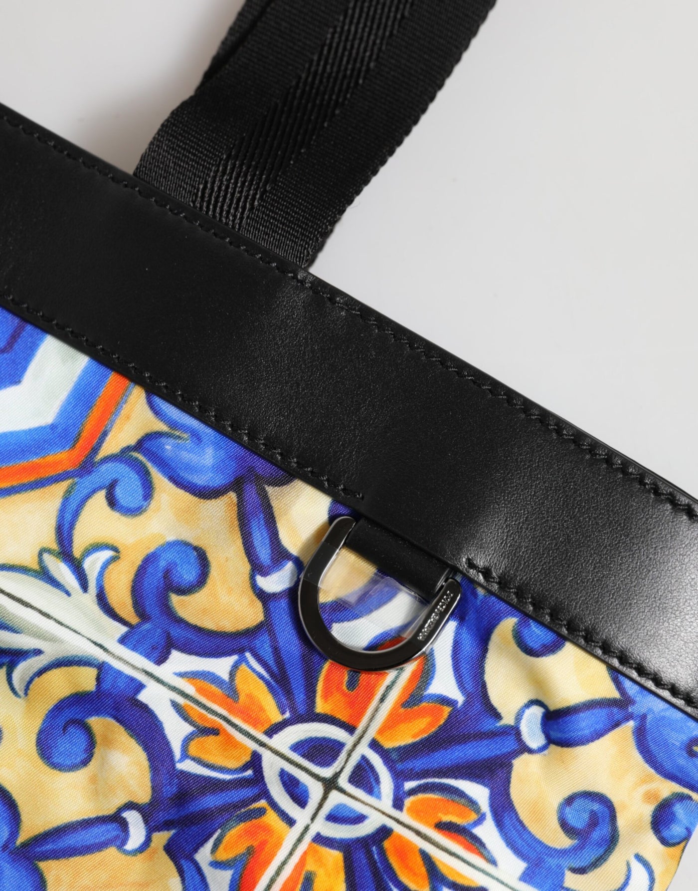 Dolce & Gabbana Multicolor Maiolica Print Tote Schulterriemen Tasche
